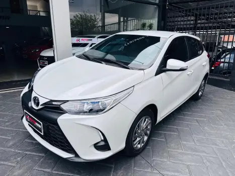 TOYOTA Yaris Hatch 1.5 16V 4P FLEX XS MULTIDRIVE AUTOM�TICO CVT, Foto 2