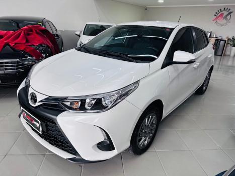 TOYOTA Yaris Hatch 1.5 16V 4P FLEX XS MULTIDRIVE AUTOM�TICO CVT, Foto 5