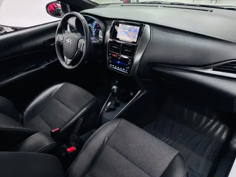 TOYOTA Yaris Hatch 1.5 16V 4P FLEX XS MULTIDRIVE AUTOM�TICO CVT, Foto 13