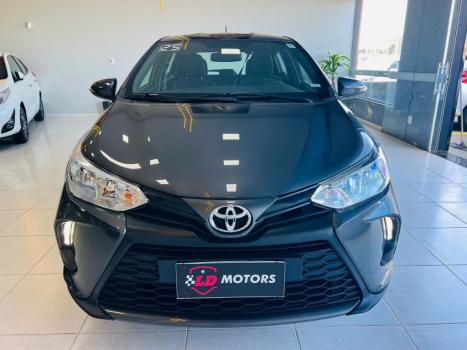 TOYOTA Yaris Hatch 1.5 16V 4P FLEX XL MULTIDRIVE AUTOM�TICO CVT, Foto 3
