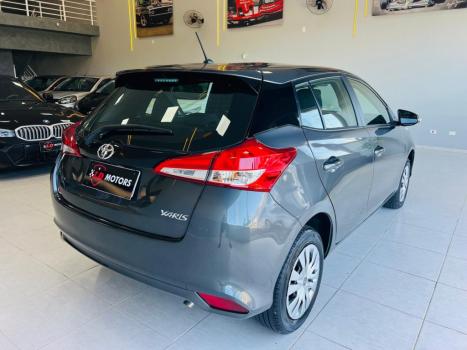 TOYOTA Yaris Hatch 1.5 16V 4P FLEX XL MULTIDRIVE AUTOM�TICO CVT, Foto 9