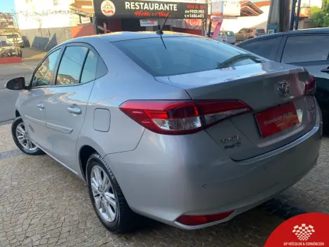 TOYOTA Yaris Hatch 1.5 16V 4P FLEX XL MULTIDRIVE AUTOM�TICO CVT, Foto 6