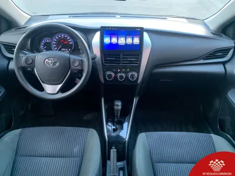 TOYOTA Yaris Hatch 1.5 16V 4P FLEX XL MULTIDRIVE AUTOM�TICO CVT, Foto 7