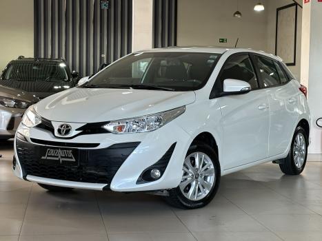 TOYOTA Yaris Hatch 1.3 16V 4P FLEX XL, Foto 2