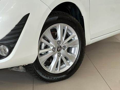 TOYOTA Yaris Hatch 1.3 16V 4P FLEX XL, Foto 5
