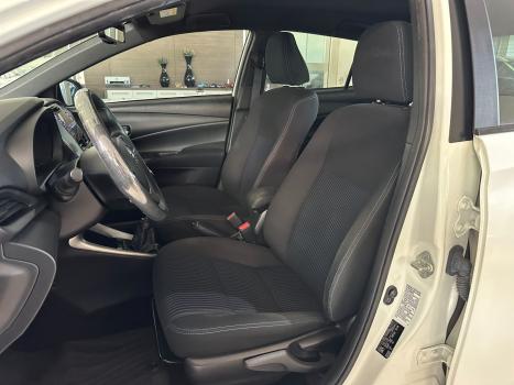 TOYOTA Yaris Hatch 1.3 16V 4P FLEX XL, Foto 15