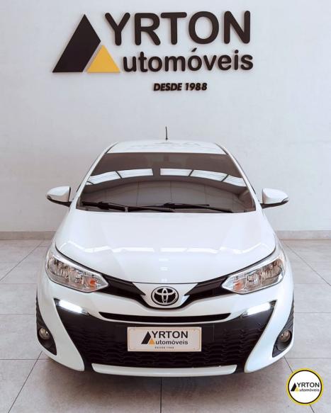 TOYOTA Yaris Hatch 1.3 16V 4P FLEX XL PLUS TECH MULTIDRIVE AUTOM�TICO CVT, Foto 2