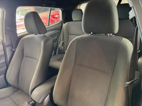 TOYOTA Yaris Hatch 1.3 16V 4P FLEX XL PLUS TECH MULTIDRIVE AUTOM�TICO CVT, Foto 9