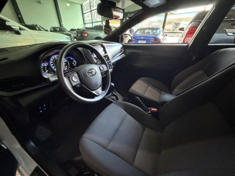 TOYOTA Yaris Hatch 1.5 16V 4P FLEX XL MULTIDRIVE AUTOM�TICO CVT, Foto 8