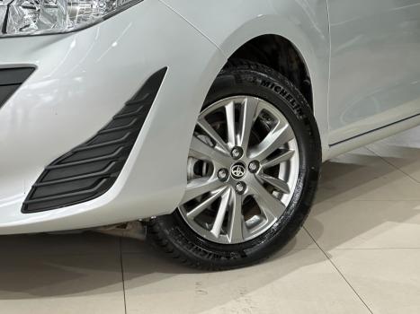 TOYOTA Yaris Hatch 1.5 16V 4P FLEX XL PLUS CONNECT MULTIDRIVE AUTOM�TICO CVT, Foto 5