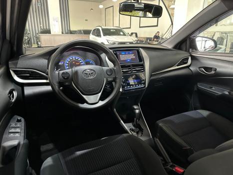 TOYOTA Yaris Hatch 1.5 16V 4P FLEX XL PLUS CONNECT MULTIDRIVE AUTOM�TICO CVT, Foto 8