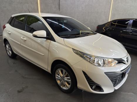 TOYOTA Yaris Hatch 1.3 16V 4P FLEX XL PLUS TECH MULTIDRIVE AUTOM�TICO CVT, Foto 2