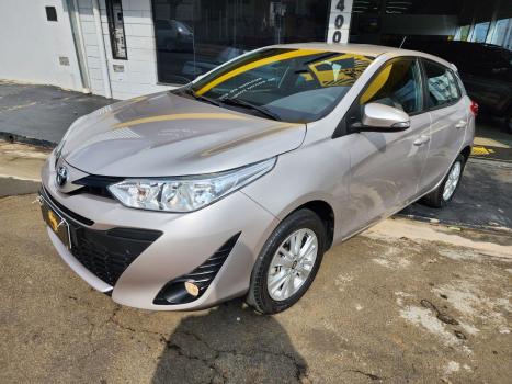 TOYOTA Yaris Hatch 1.3 16V 4P FLEX XL MULTIDRIVE AUTOM�TICO CVT, Foto 2