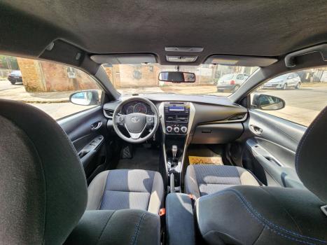 TOYOTA Yaris Hatch 1.3 16V 4P FLEX XL MULTIDRIVE AUTOM�TICO CVT, Foto 12