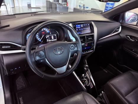 TOYOTA Yaris Hatch 1.5 16V 4P FLEX XLS MULTIDRIVE AUTOM�TICO CVT, Foto 10