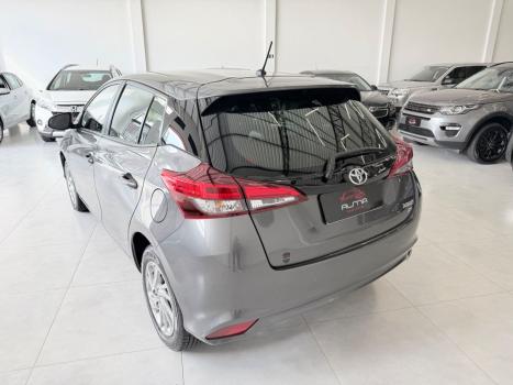 TOYOTA Yaris Hatch 1.5 16V 4P FLEX XL PLUS CONNECT MULTIDRIVE AUTOM�TICO CVT, Foto 11