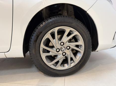 TOYOTA Yaris Hatch 1.5 16V 4P FLEX XS MULTIDRIVE AUTOM�TICO CVT, Foto 7