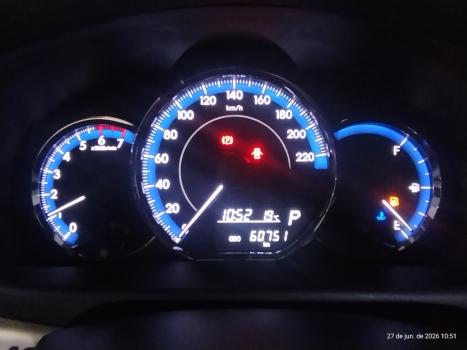 TOYOTA Yaris Hatch 1.3 16V 4P FLEX XL PLUS TECH MULTIDRIVE AUTOM�TICO CVT, Foto 4