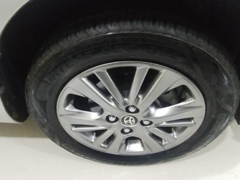 TOYOTA Yaris Hatch 1.3 16V 4P FLEX XL PLUS TECH MULTIDRIVE AUTOM�TICO CVT, Foto 10