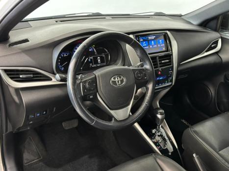 TOYOTA Yaris Hatch 1.5 16V 4P FLEX XLS CONNECT MULTIDRIVE AUTOM�TICO CVT, Foto 8