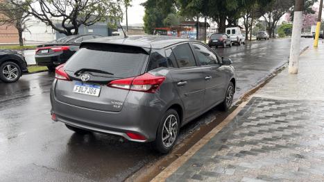 TOYOTA Yaris Hatch 1.5 16V 4P FLEX XLS MULTIDRIVE AUTOM�TICO CVT, Foto 3