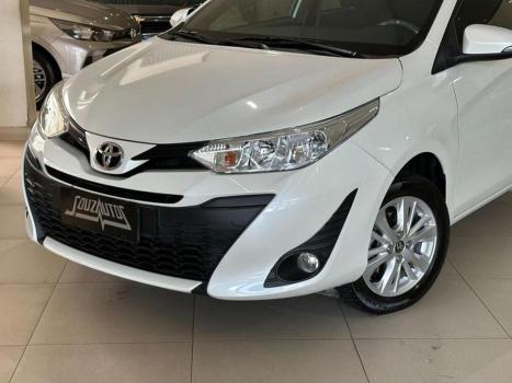 TOYOTA Yaris Hatch 1.3 16V 4P FLEX XL, Foto 6