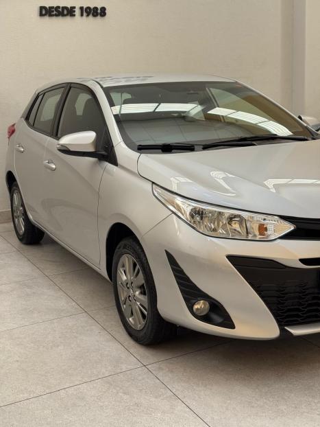 TOYOTA Yaris Hatch 1.3 16V 4P FLEX XL PLUS TECH MULTIDRIVE AUTOM�TICO CVT, Foto 5