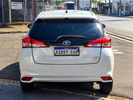 TOYOTA Yaris Hatch 1.3 16V 4P FLEX XL MULTIDRIVE AUTOM�TICO CVT, Foto 8
