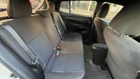 TOYOTA Yaris Hatch 1.3 16V 4P FLEX XL MULTIDRIVE AUTOM�TICO CVT, Foto 10
