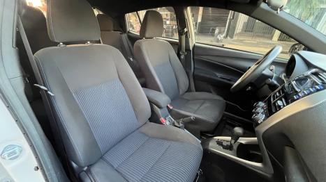 TOYOTA Yaris Hatch 1.3 16V 4P FLEX XL MULTIDRIVE AUTOM�TICO CVT, Foto 9