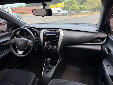 TOYOTA Yaris Hatch 1.3 16V 4P FLEX XL, Foto 9