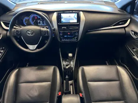 TOYOTA Yaris Hatch 1.5 16V 4P FLEX XLS CONNECT MULTIDRIVE AUTOM�TICO CVT, Foto 9