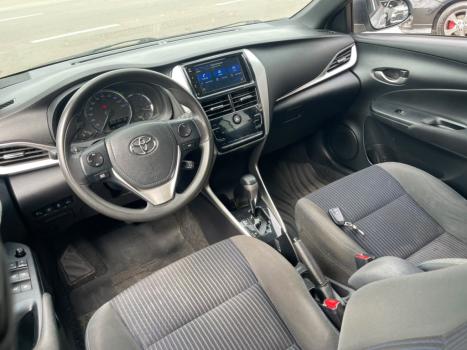 TOYOTA Yaris Hatch 1.3 16V 4P FLEX XL PLUS TECH MULTIDRIVE AUTOMÁTICO CVT, Foto 5