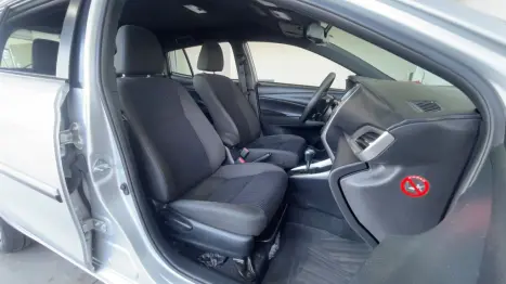 TOYOTA Yaris Hatch 1.3 16V 4P FLEX XL PLUS TECH MULTIDRIVE AUTOMÁTICO CVT, Foto 6