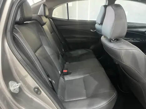 TOYOTA Yaris Hatch 1.5 16V 4P FLEX XLS CONNECT MULTIDRIVE AUTOMÁTICO CVT, Foto 5