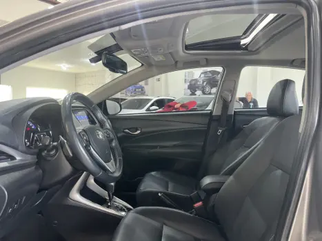 TOYOTA Yaris Hatch 1.5 16V 4P FLEX XLS CONNECT MULTIDRIVE AUTOMÁTICO CVT, Foto 8