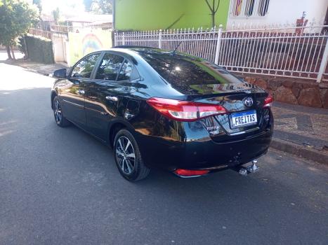 TOYOTA Yaris Sedan 1.5 16V 4P FLEX XLS MULTIDRIVE AUTOMTICO CVT, Foto 8