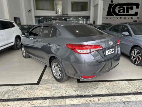 TOYOTA Yaris Sedan 1.5 16V 4P FLEX XS CONNECT MULTIDRIVE AUTOMTICO CVT, Foto 4
