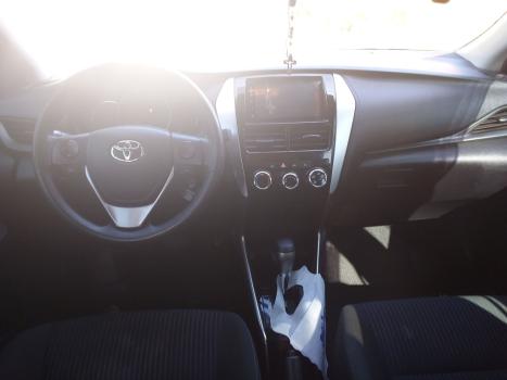 TOYOTA Yaris Sedan 1.5 16V 4P FLEX XL MULTIDRIVE AUTOMTICO CVT, Foto 4
