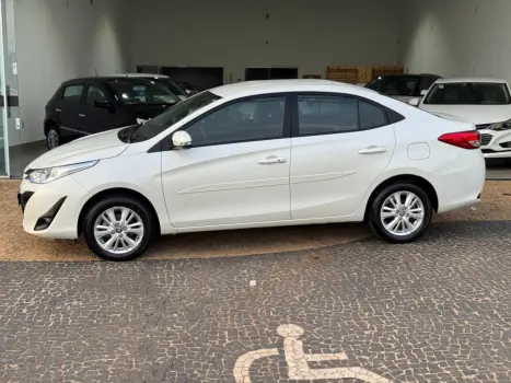 TOYOTA Yaris Sedan 1.5 16V 4P FLEX XL PLUS TECH MULTIDRIVE AUTOMTICO CVT, Foto 12