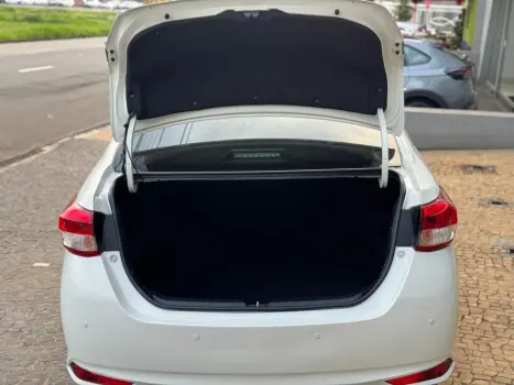 TOYOTA Yaris Sedan 1.5 16V 4P FLEX XL PLUS TECH MULTIDRIVE AUTOMTICO CVT, Foto 18