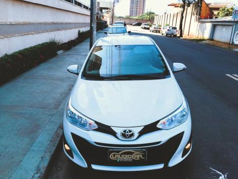 TOYOTA Yaris Sedan 1.5 16V 4P FLEX XL MULTIDRIVE AUTOMTICO CVT, Foto 2