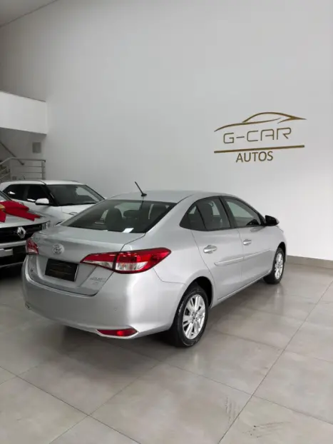 TOYOTA Yaris Sedan 1.5 16V 4P FLEX XL PLUS TECH MULTIDRIVE AUTOMTICO CVT, Foto 3