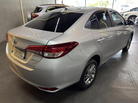 TOYOTA Yaris Sedan 1.5 16V 4P FLEX XS CONNECT MULTIDRIVE AUTOM�TICO CVT, Foto 4