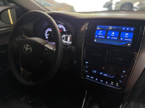 TOYOTA Yaris Sedan 1.5 16V 4P FLEX XS CONNECT MULTIDRIVE AUTOM�TICO CVT, Foto 9