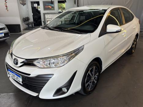 TOYOTA Yaris Sedan 1.5 16V 4P FLEX XS CONNECT MULTIDRIVE AUTOM�TICO CVT, Foto 3