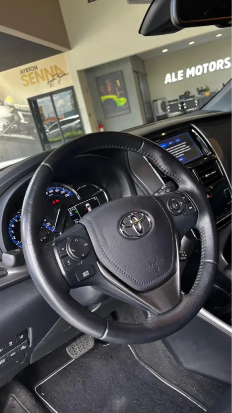 TOYOTA Yaris Sedan 1.5 16V 4P FLEX XLS CONNECT MULTIDRIVE AUTOM�TICO CVT, Foto 9