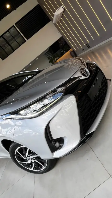 TOYOTA Yaris Sedan 1.5 16V 4P FLEX XLS CONNECT MULTIDRIVE AUTOM�TICO CVT, Foto 13