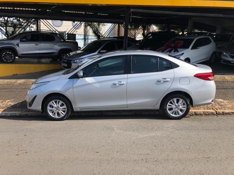 TOYOTA Yaris Sedan 1.5 16V 4P FLEX XL MULTIDRIVE AUTOM�TICO CVT, Foto 2