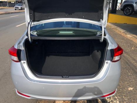 TOYOTA Yaris Sedan 1.5 16V 4P FLEX XL MULTIDRIVE AUTOM�TICO CVT, Foto 8